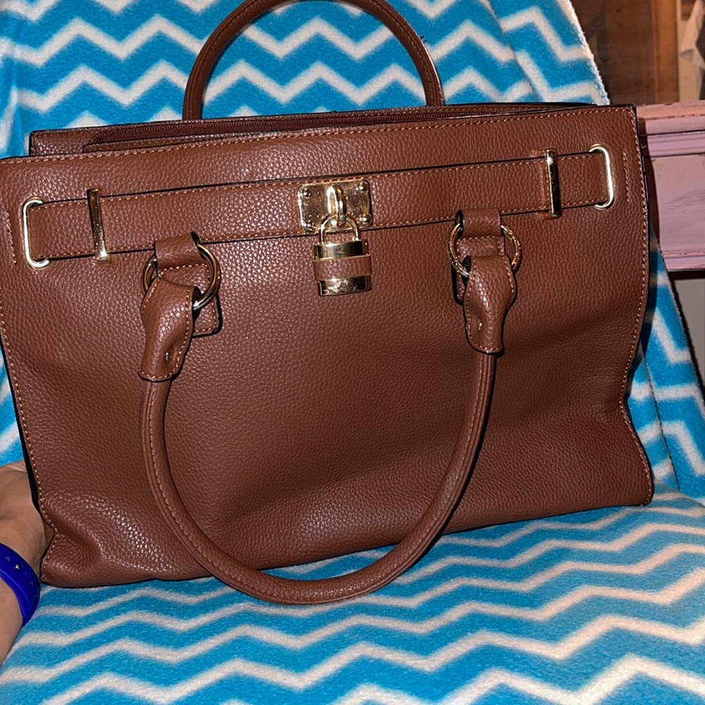 Consealed carry purse